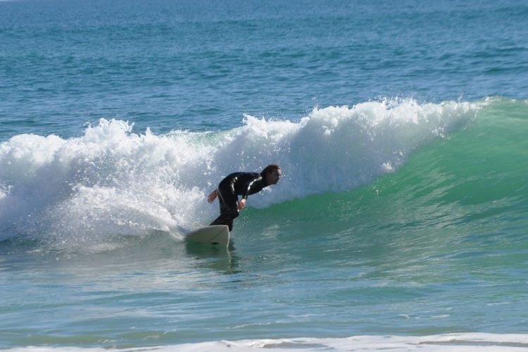 The waves near Luz are perfect for surfers of all experience